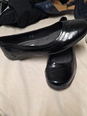 Patent Black Women's Ballet Flats